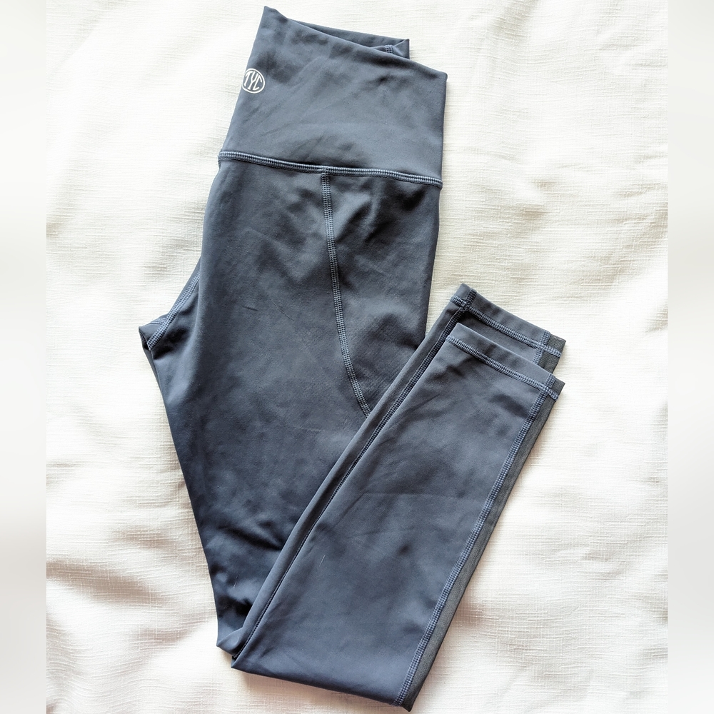 NWOT TYC Gray Running Leggings - M